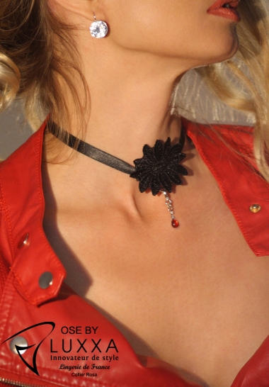 OSE by Luxxa ROSA GUIPURE COLLAR